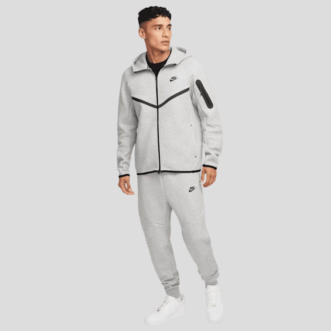 2-PIECE TECH TRACKSUIT
