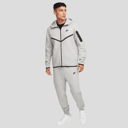 2-PIECE TECH TRACKSUIT
