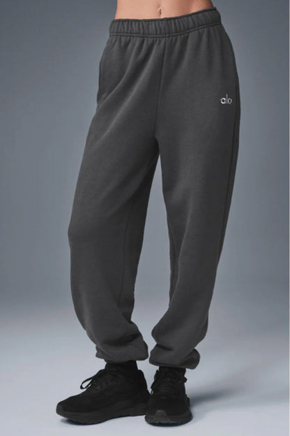 ACCOLADE SWEAT SET (Pullover + Sweatpants)